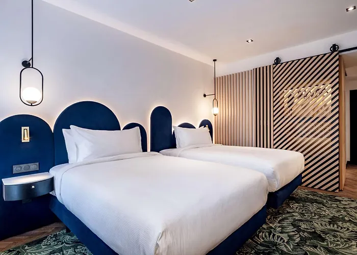 Doubletree By Hilton Nice Centre IconicAlbergo